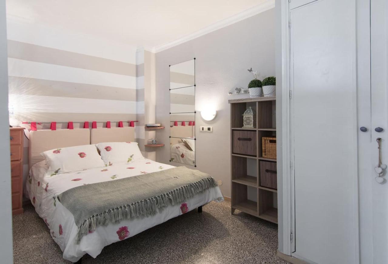 Homeforguest Canteras Loft, 10 Steps To The Beach Las Palmas de Gran Canaria Exterior photo