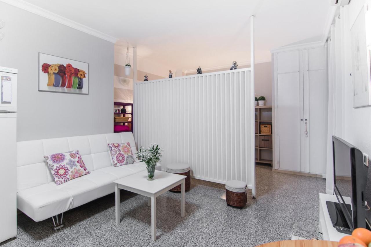 Homeforguest Canteras Loft, 10 Steps To The Beach Las Palmas de Gran Canaria Exterior photo